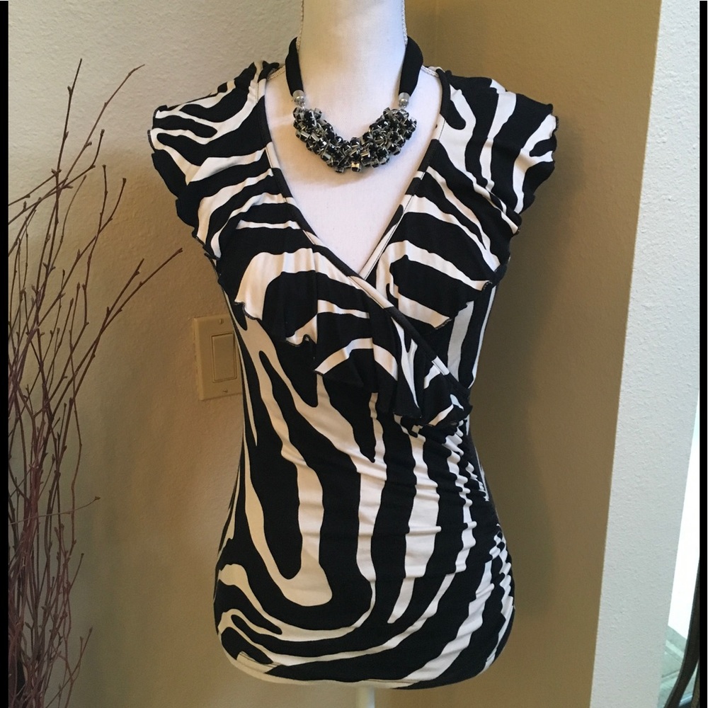 CACHE Zebra Top